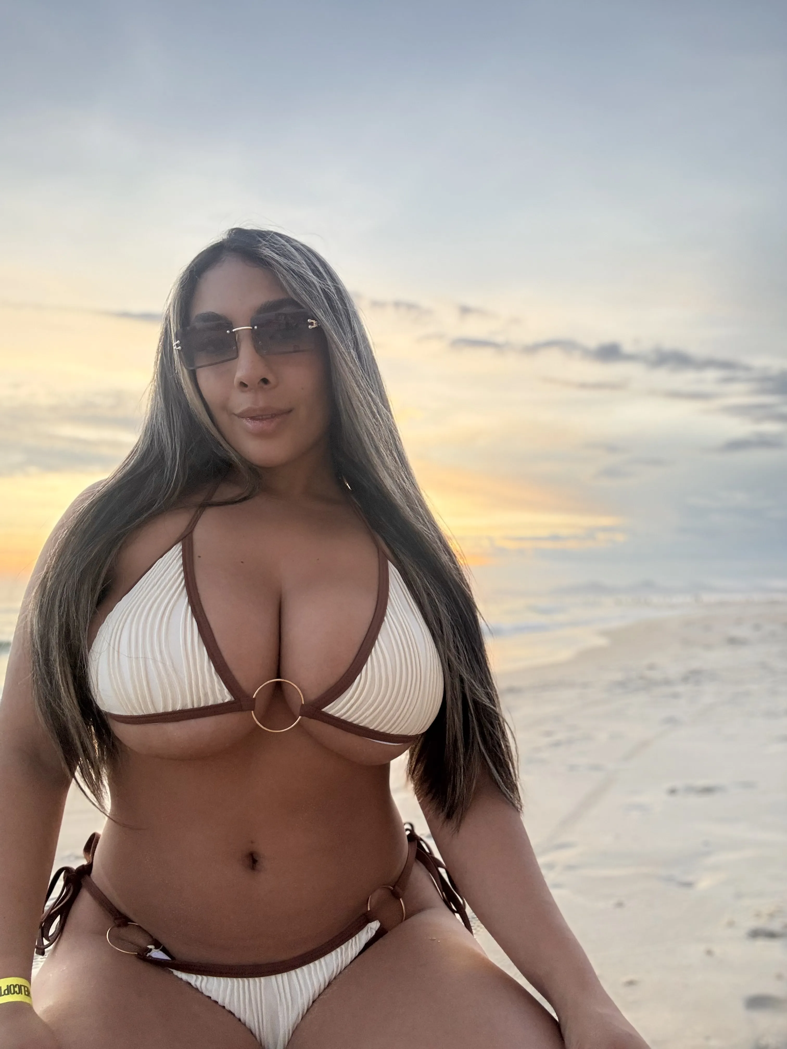 discoverphoto-20250811-bg