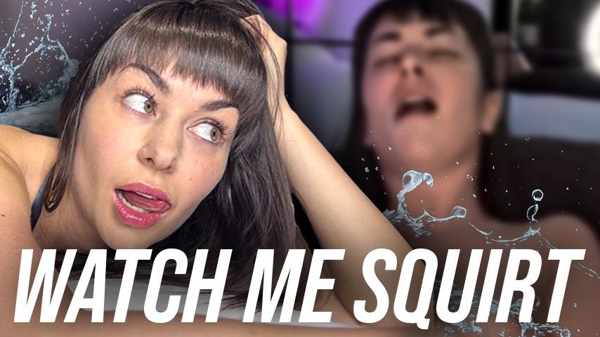 Mira como me corro duro y chorreo al final!