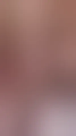 The model loves to masturbate her open pussy and