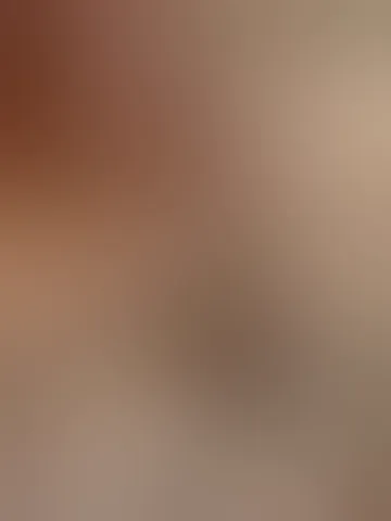 I’m in a leopard print sexy lingerie teasing and showing off my titties talking dirty. 