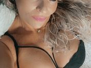 AnniLoveXXX