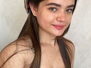 littleeSara18