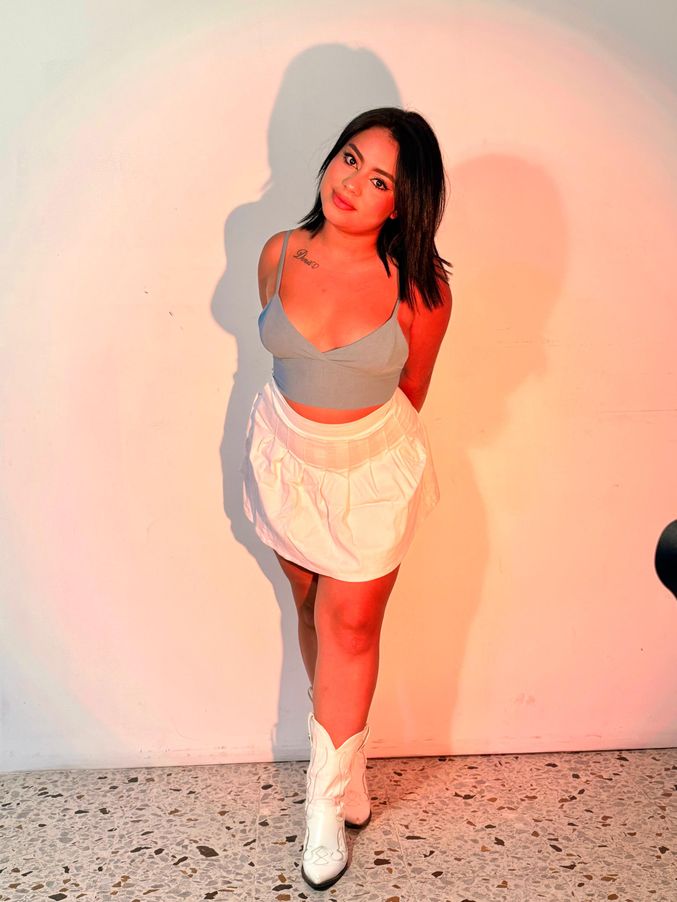 Amara_Capee