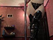 gothgirl_astrid