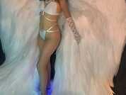 NICOLLEWAYY