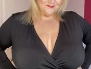 Busty_Madeline