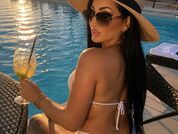 Mary_Tia