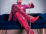 Ella_Kross