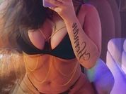 sharonscarllet