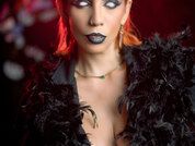 AdelinaVanz