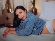 ValeriaYoung