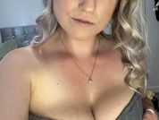 BustyKellyXXX