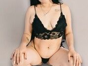 TaniaMature