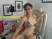 IzzyOnCam