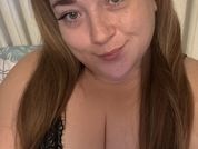 CurvyHotwifeJasmine