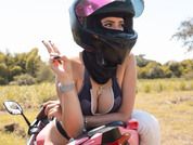 Lucy_Rouse