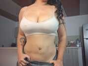 CreamyTatiana