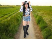 TaniaMature
