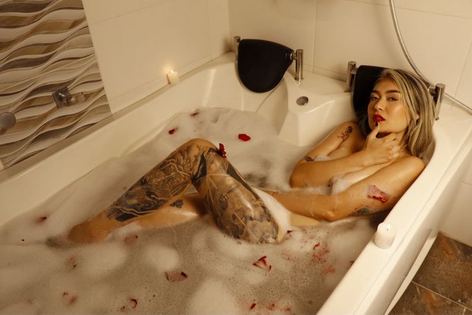 Victoria_Lennoxx