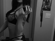 BettiePainXO