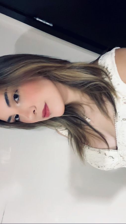 Arya_Bloom
