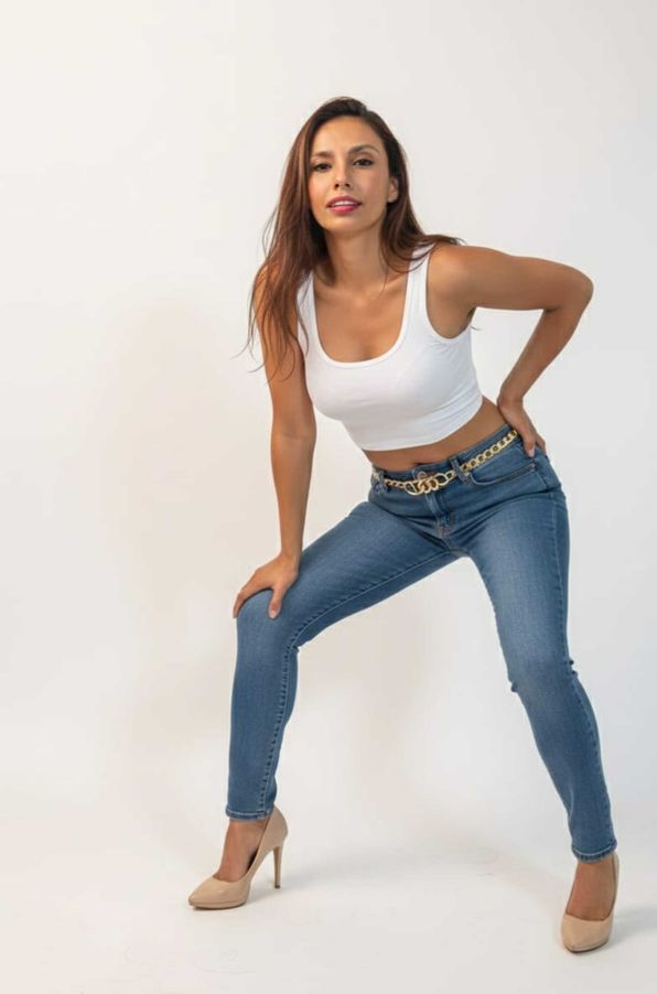 RoxxanneMooree