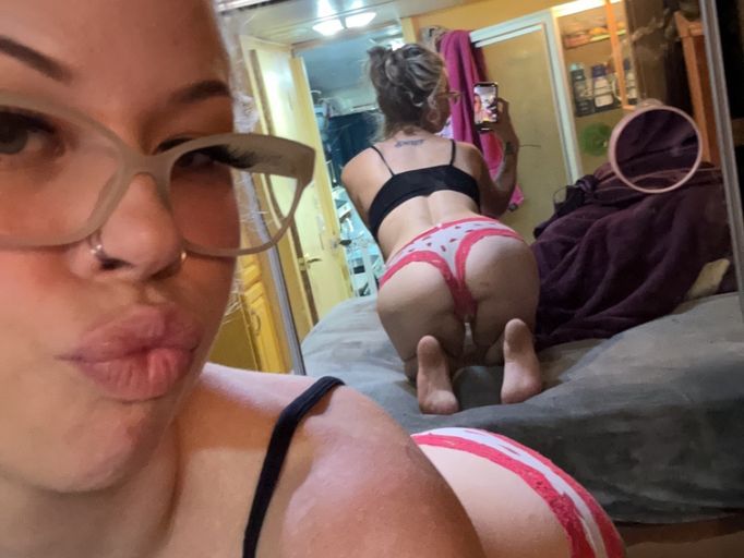 VickiVale
