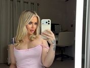 IzzieFoxx
