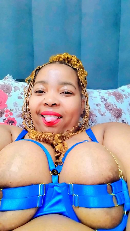 SexyChubbyxx29