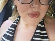 CuteAndCurvyX