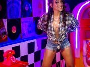 Chloe_Scoot