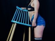 KristalHorny19