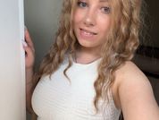 Luna_Gaze