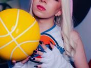 MIAADOLYN