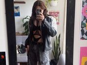 Ella_Thorne