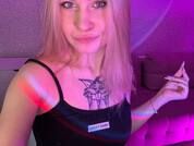 Sofia_Kenwood