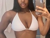 19NinaLaurent