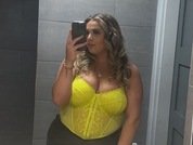 CurvySummerxx