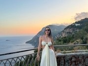 Emily_Hale