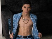 Gabo_White