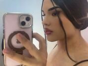 GlossyyBratz