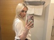 Hollyannee