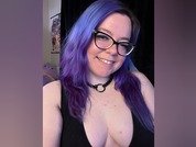 KiraSpitQueen