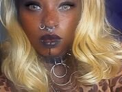 MistressRoannaWidow