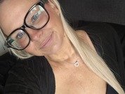 Peachy_English_Blond