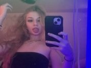 Uniquecoco21