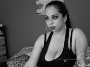 Victoria_Adams