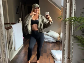 Blondie124 profile