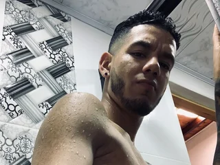 LIIAAMHOT