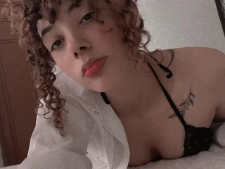 LioraVelvetC profile